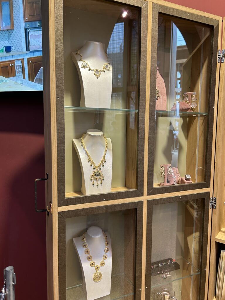 宝石の展示