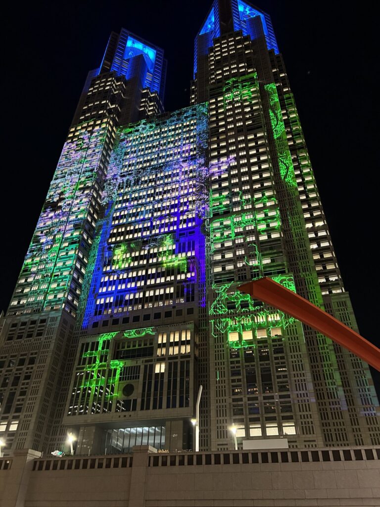 都庁のプロジェクションマッピング