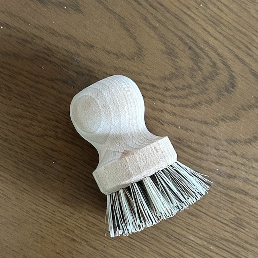 バーフォードのThe Oxford Brush Companyで購入した木製ブラシ